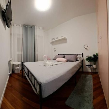 Habitacion Con Salida Directa A Terraza Chill Out Bilbao Exterior photo